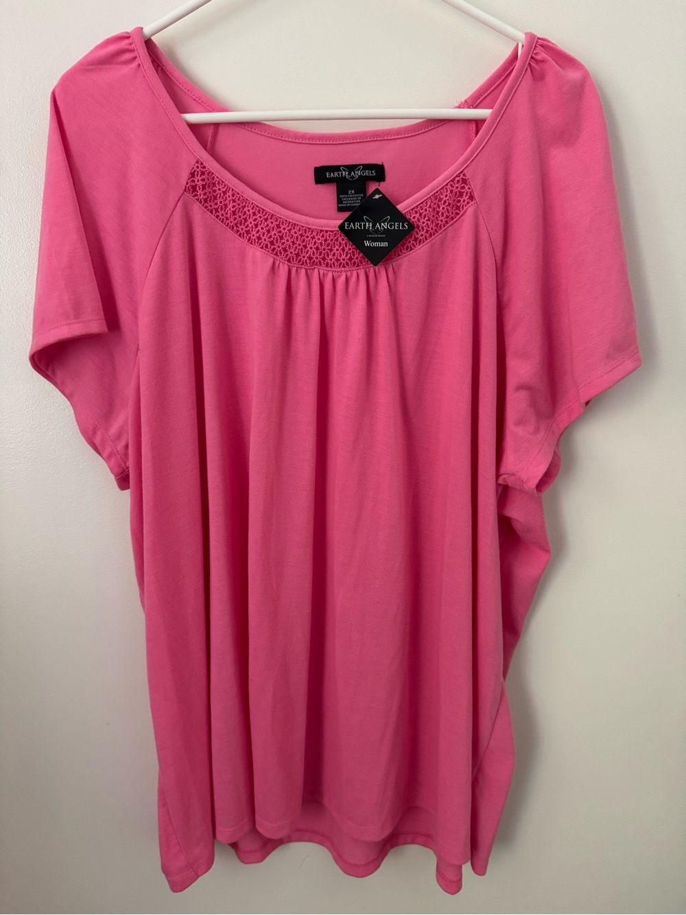 Earth Angels Women's Pink Crochet Yoke Tunic